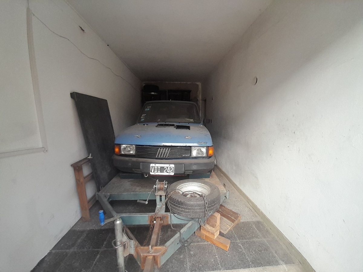 Foto 5 — TERRENO INTERNO Y COCHERA EN BARRIO ROMA