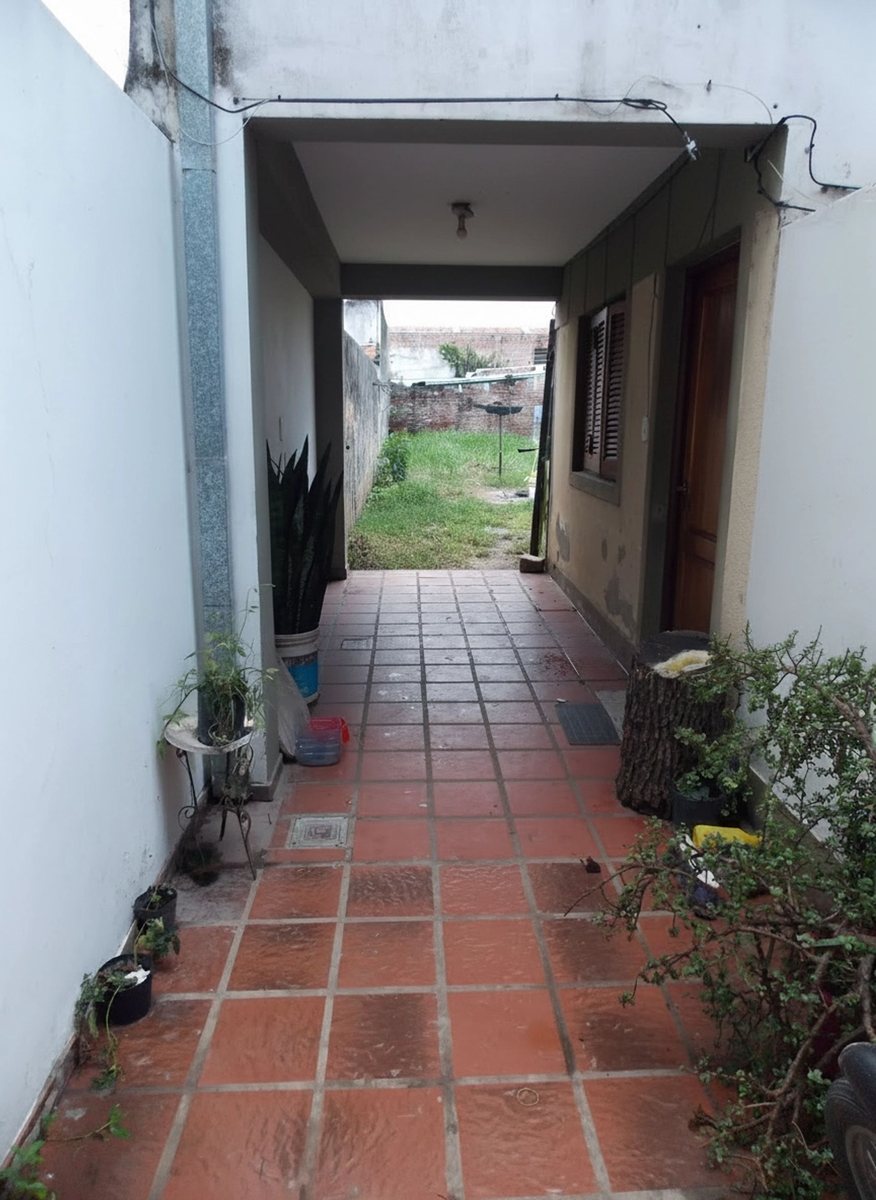 Foto 7 — TERRENO INTERNO Y COCHERA EN BARRIO ROMA
