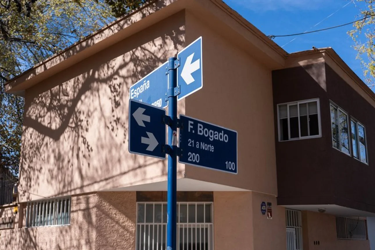 Casa de 5 ambientes en venta en Mendoza, Félix Bogado 100, foto 2