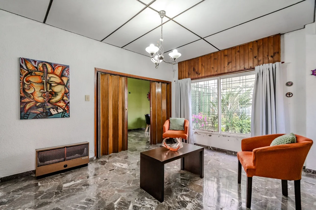 Casa en venta en Sáenz Peña, foto 3