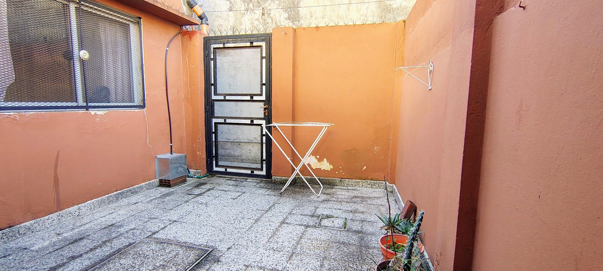 Foto 7 — VENTA PH 2 AMB. BERNAL OESTE PATIO LUMINOSO