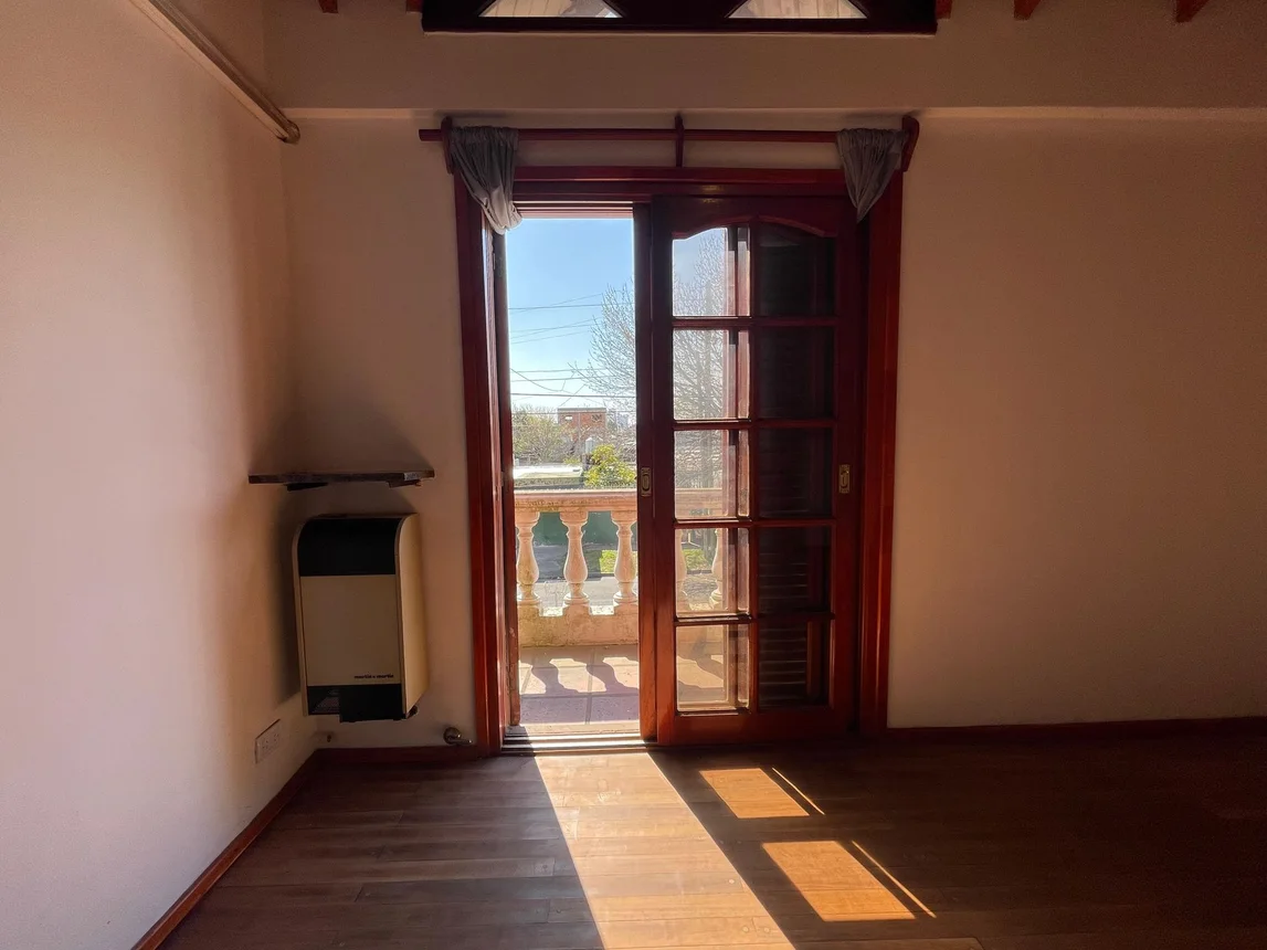 Casa dúplex de 3 ambientes en venta en Berazategui, Calle 138 2100, foto 4