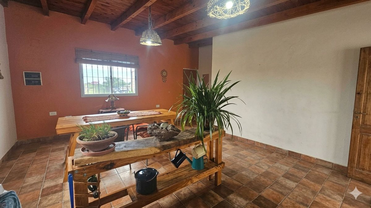 CASA EN VENTA CON PILETA EL ENCON 2 DORMITORIOS - foto 3