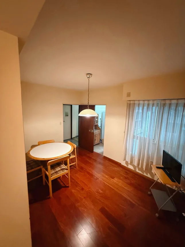 Departamento de 2 ambientes en venta en San Nicolás, Rodríguez Peña 400