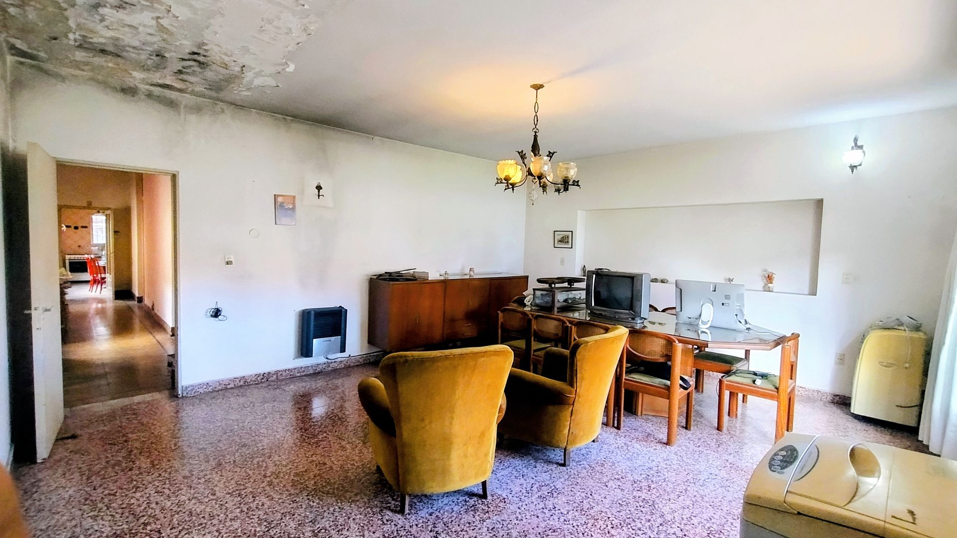 Foto 8 — CASA 5 AMB C/COCHERA JARDIN Y QUINCHO BERNAL ESTE