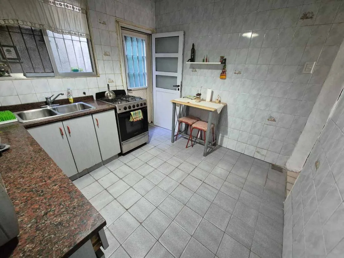 PH de 3 ambientes en venta en Sarandí, Villegas 2800, foto 5