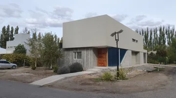 VENTA DE CASA A ESTRENAR BARRIO SAUCES DEL LIMAY