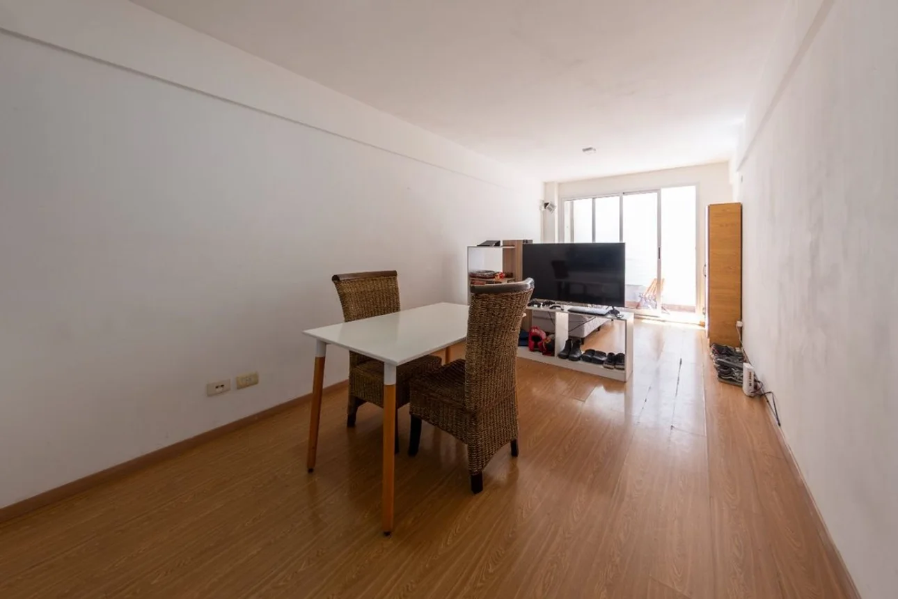 Venta monoambiente, con balcon , abasto, foto 4