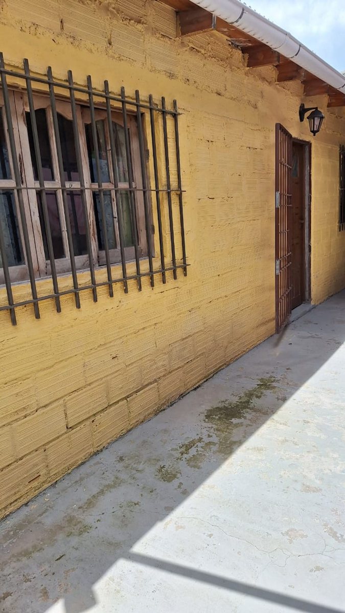 CASA VENTA B° SCALABRINI ORTIZ ZONA ESTE 2 DORM - foto 11