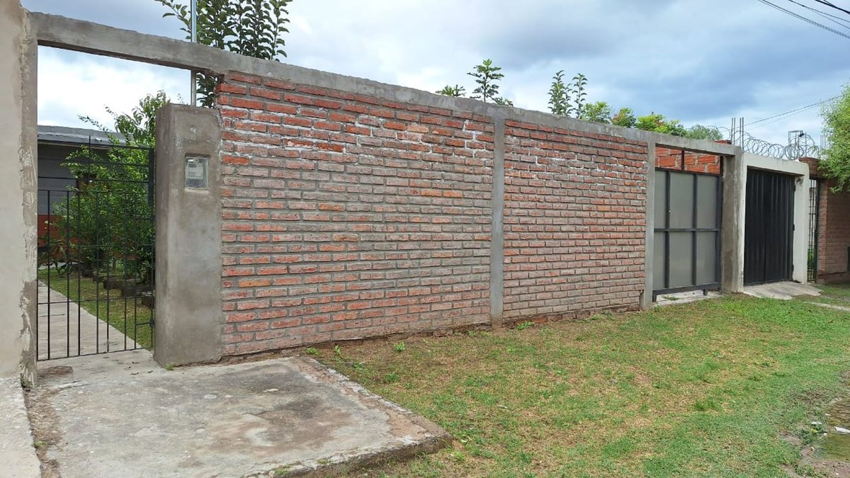 CASA VENTA B° SCALABRINI ORTIZ ZONA ESTE 2 DORM - foto 5