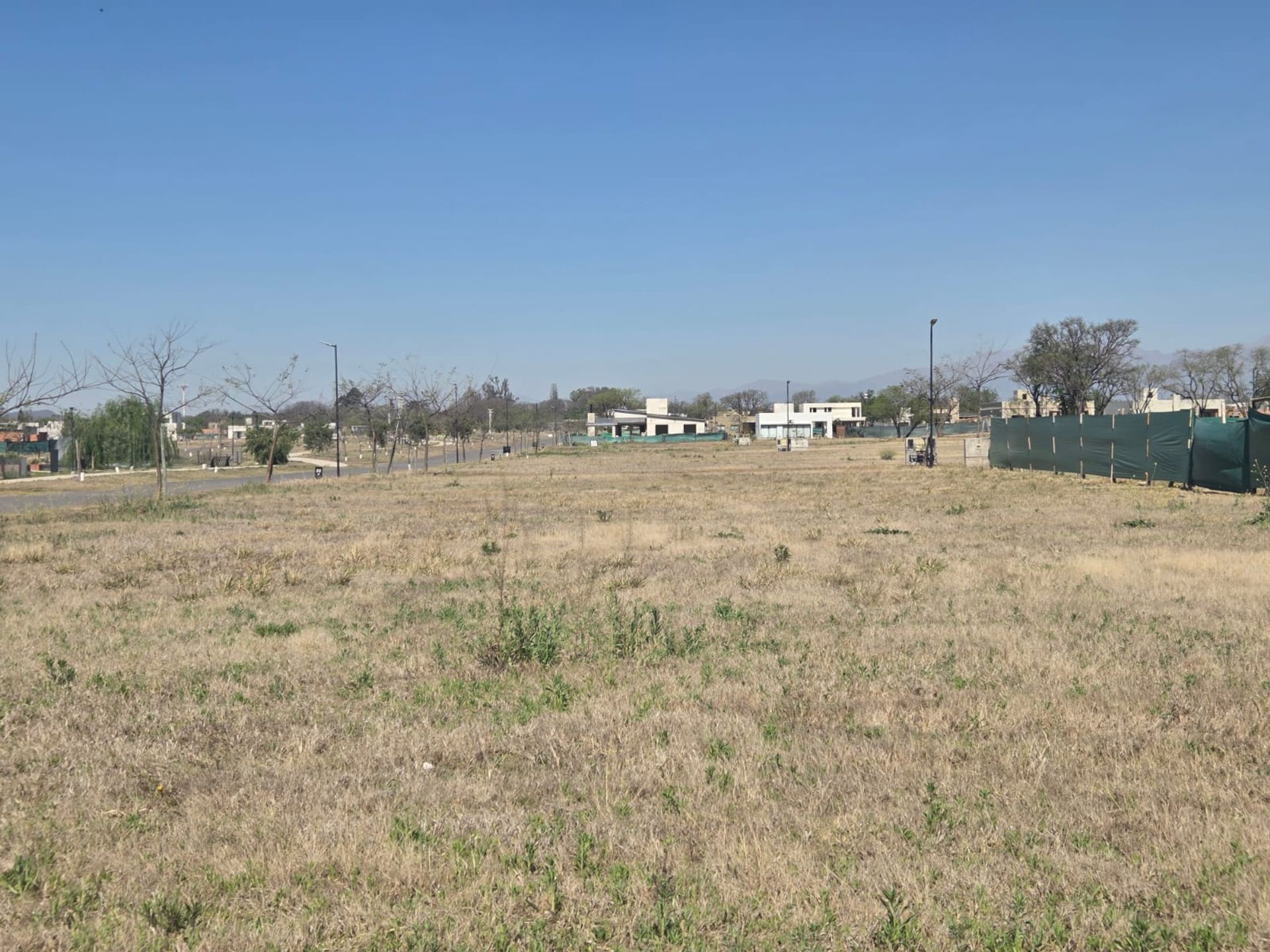 TERRENO VENTA VERBENA ESQUINA SOBRE AV PRINCIPAL - foto 2