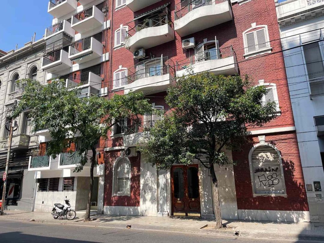 DEPTO 2 AMB VENTA BALVANERA EXCELENTE UBICACIÓN