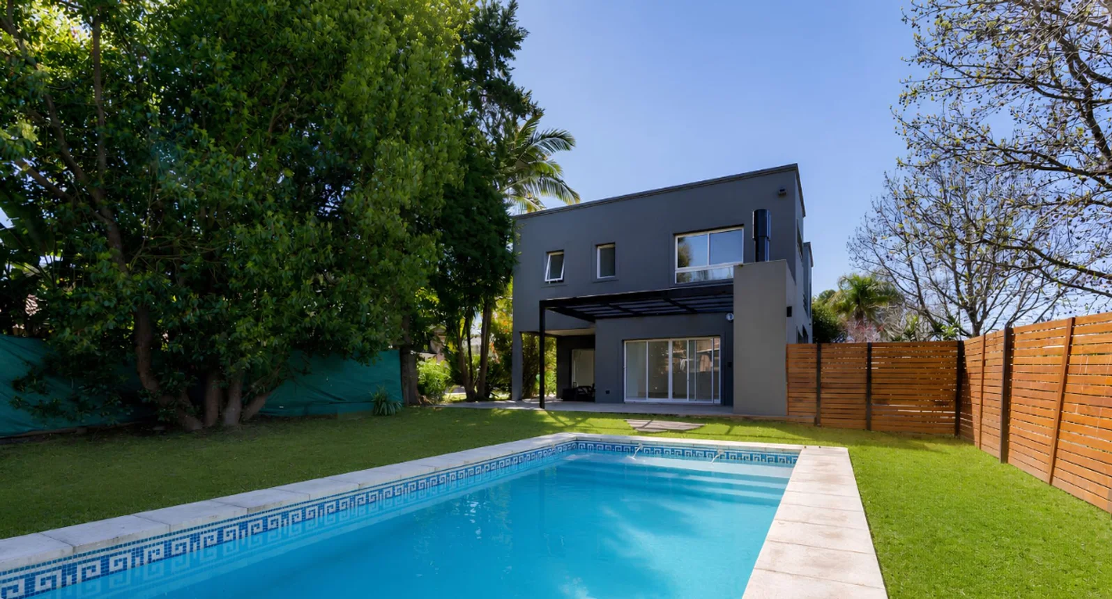 Casa de 4 ambientes en venta en Rincón de Milberg, La Reconquista 2400