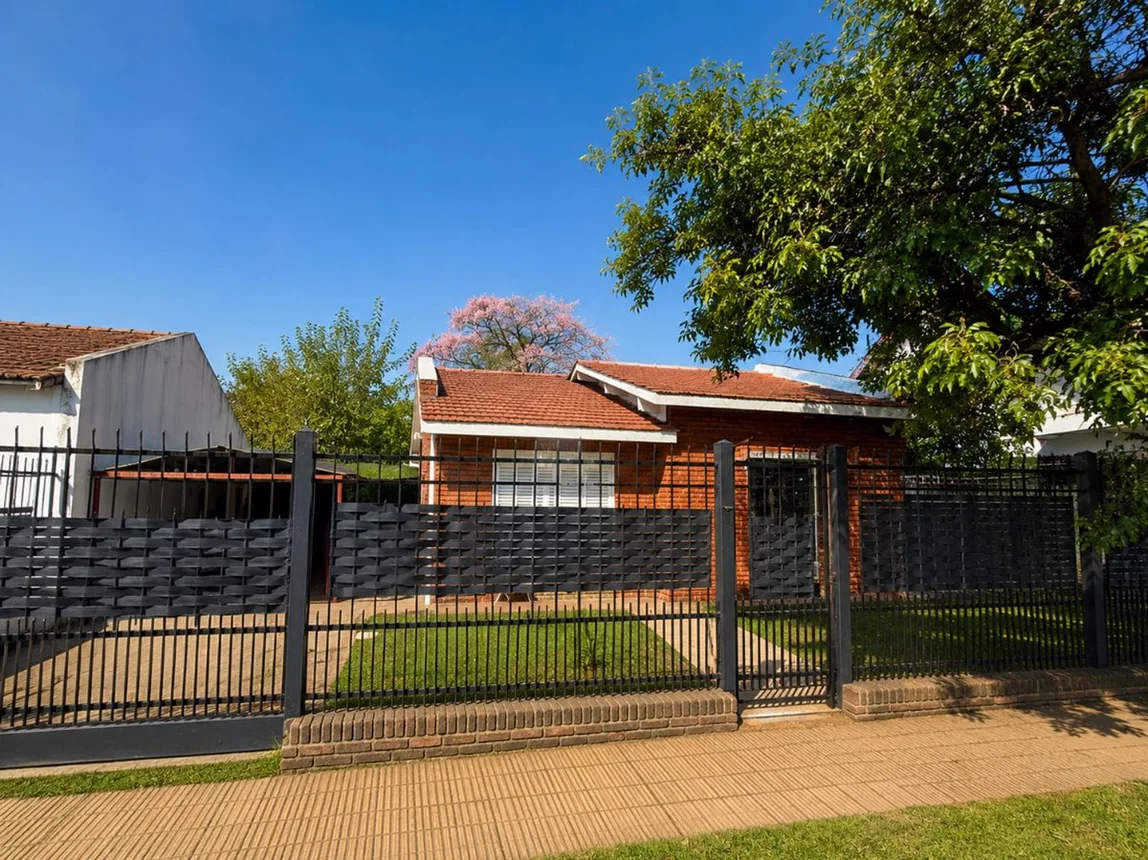 Casa de 4 ambientes en venta en General Pacheco, Geranal Manuel Belgrano 500