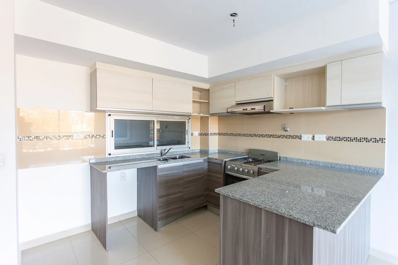 Venta dpto 3amb urquiza baulera parrilla 3 cochera, foto 3