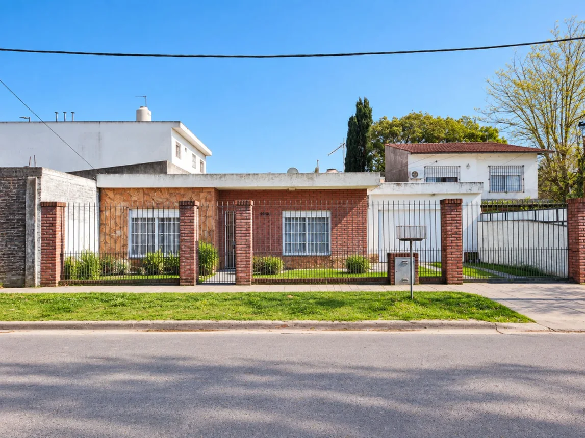 Casa en venta en Hudson, Calle 50 6000