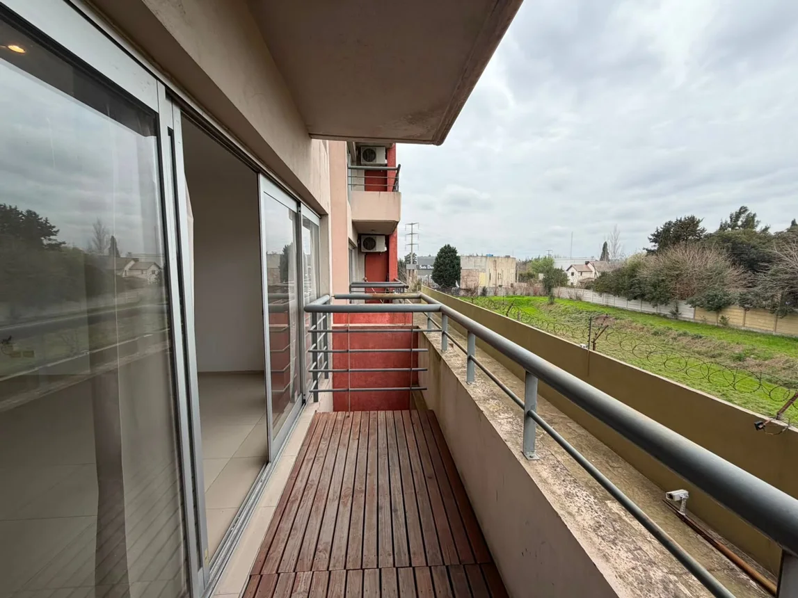Monoambiente en venta en Pilar, 7 de Julio 0