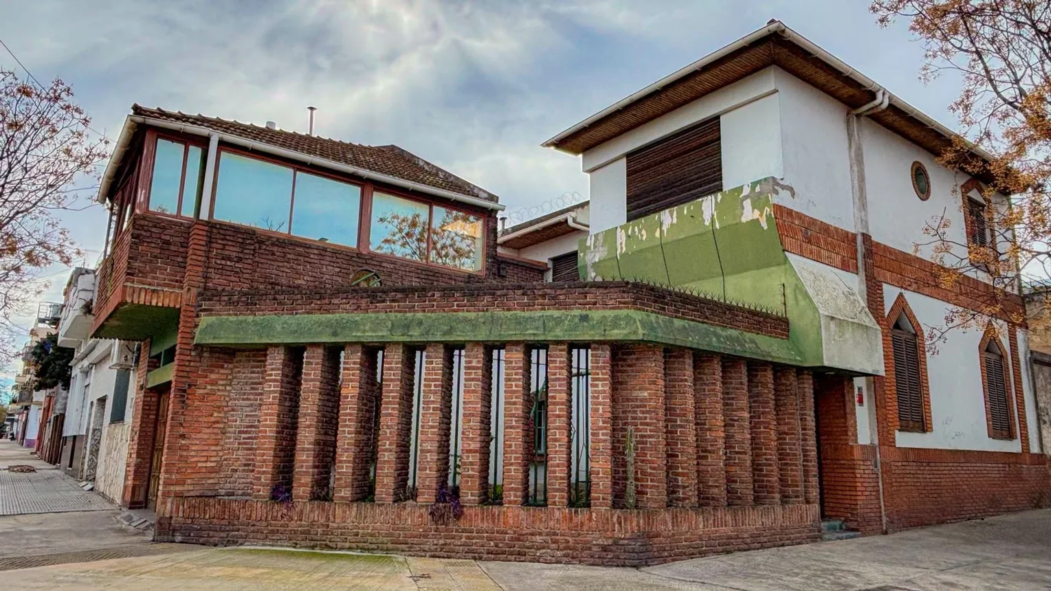 Casa de 8 ambientes en venta en Nueva Pompeya, Av Daract 2100