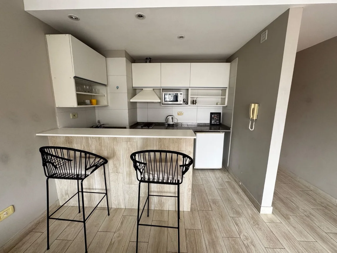 Departamento en alquiler en Balvanera, Avenida Corrientes 3100, foto 3
