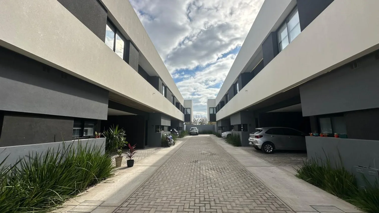 Casa tipo duplex en venta la plata 2 dormitorios, foto 1