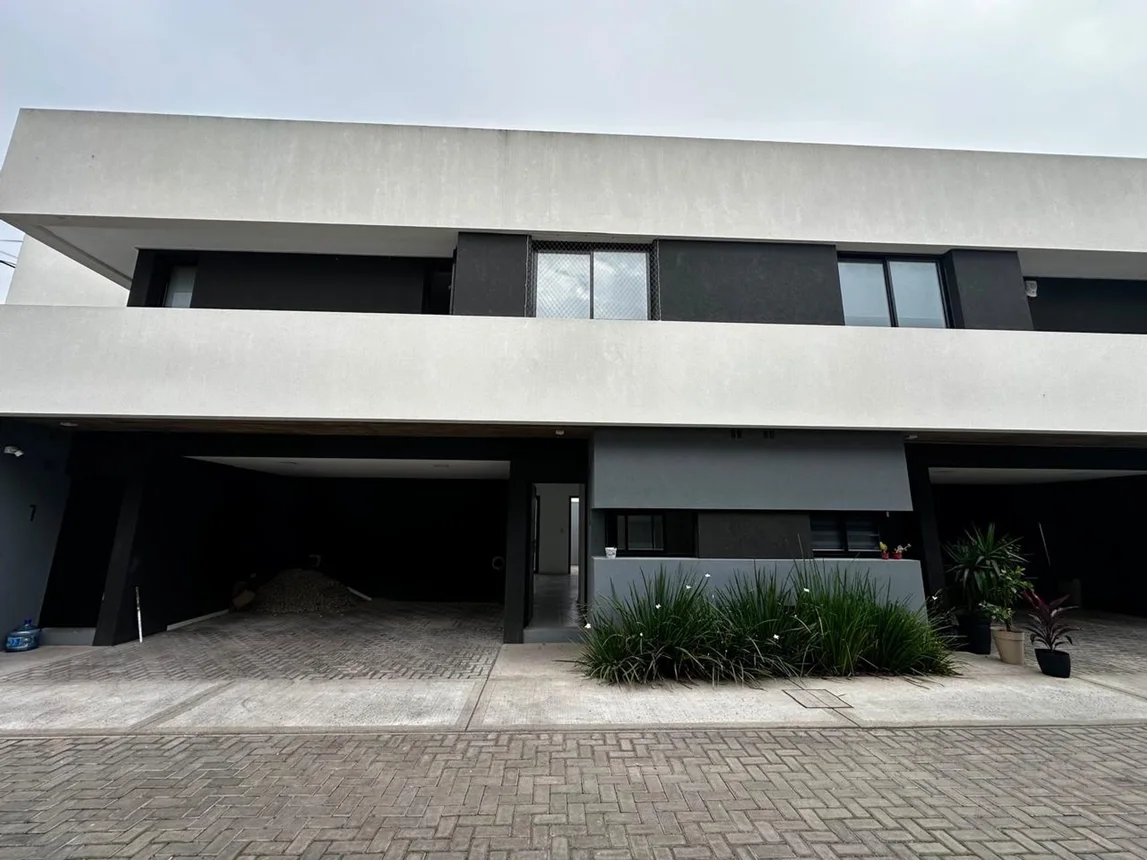Casa tipo duplex en venta la plata 2 dormitorios, foto 2