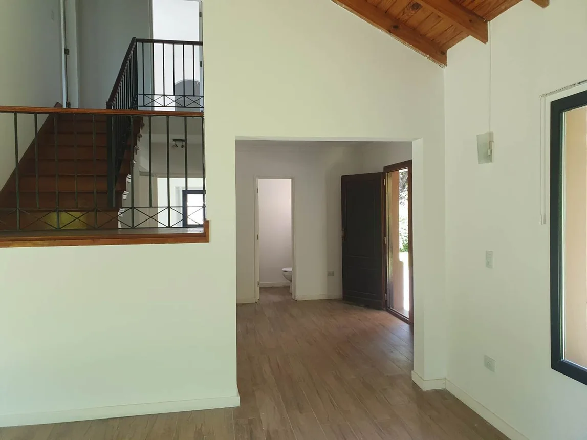 Casa de 5 ambientes en venta en Villa Rosa, Ruta 25 y Calle la Rioja. el Buen Retiro 0, foto 3