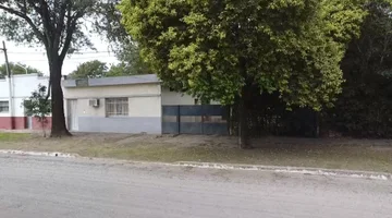 Terreno de 300 m² en Lehmann