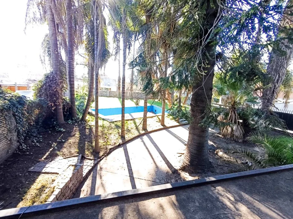 Casa en venta en Castelar, foto 3