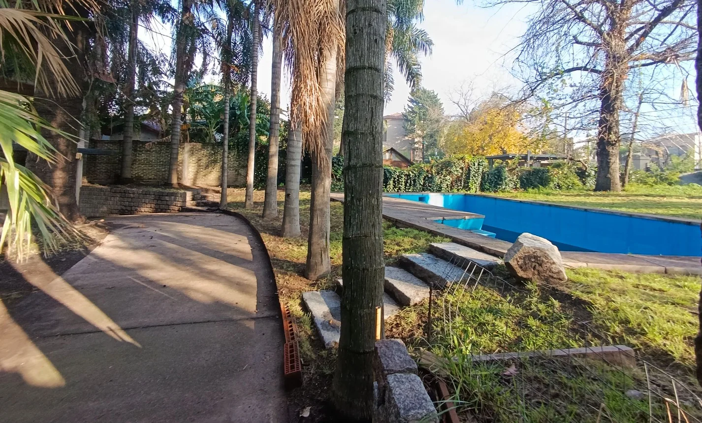 Casa en venta en Castelar, foto 2