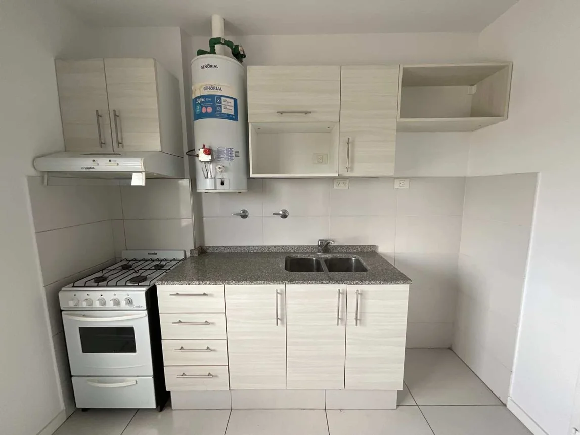Departamento de 2 ambientes en venta en Berazategui, Calle 134 E/29 y 30 2900, foto 3