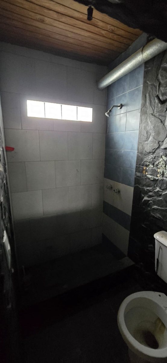 Foto 10 — VENTA CASA CON COCHERA QUINCHO EZPELETA A RECICLAR