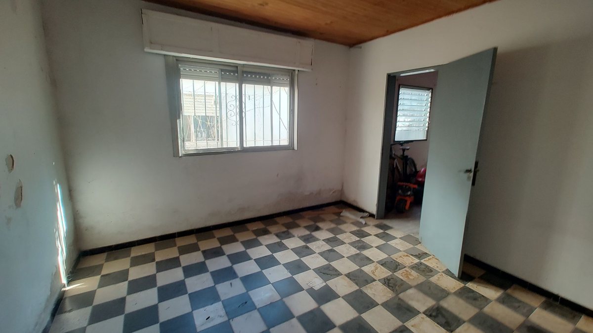 Foto 8 — VENTA CASA CON COCHERA QUINCHO EZPELETA A RECICLAR