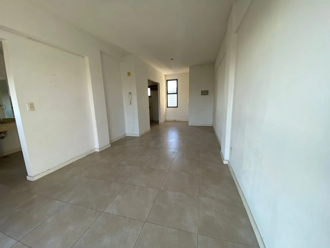 Departamento de 2 ambientes en venta en Monte Grande, Luis Guillón 100