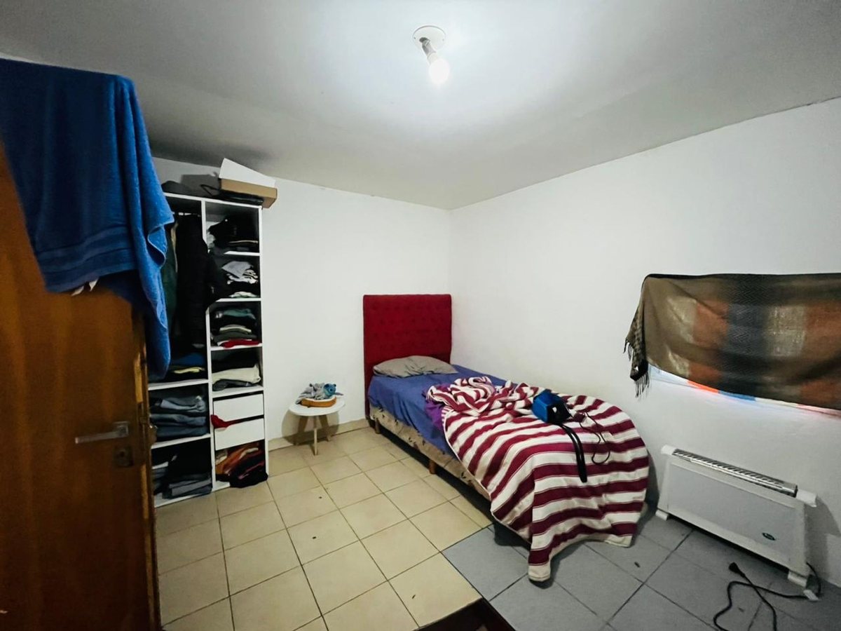 Foto 7 — LOCALES EN VENTA BERNAL CON DEPARTAMENTOS