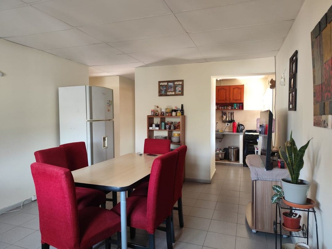 Casa Venta Permuta dos Dormitorios 136 viviendas