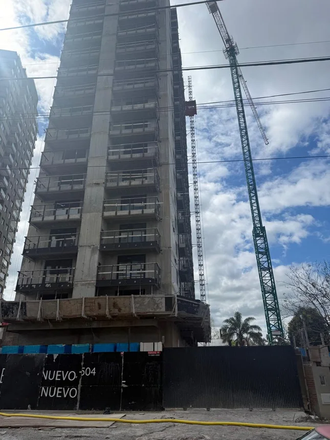 Departamento de 2 ambientes en venta en Tigre, Montevideo 1300, foto 2