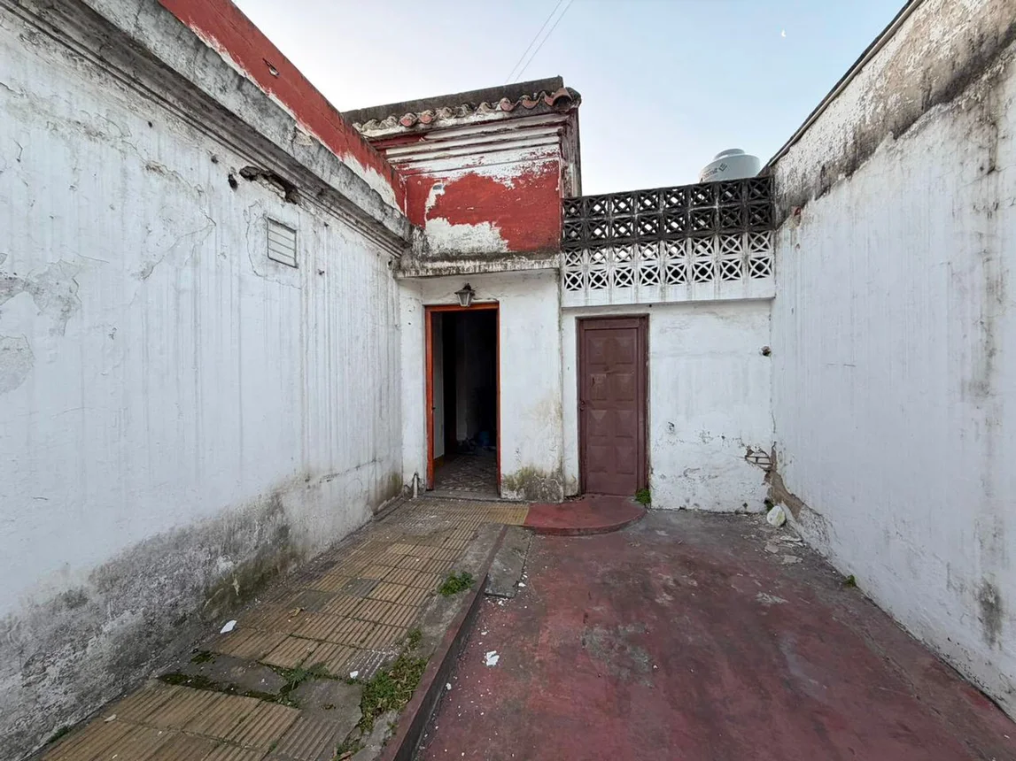 Casa en venta en Castelar, foto 4