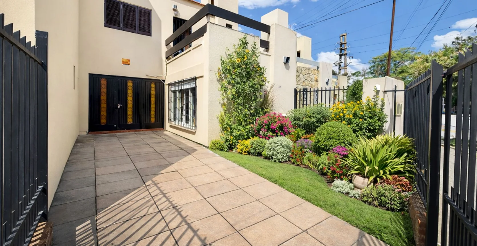 Casa dúplex en venta en Merlo