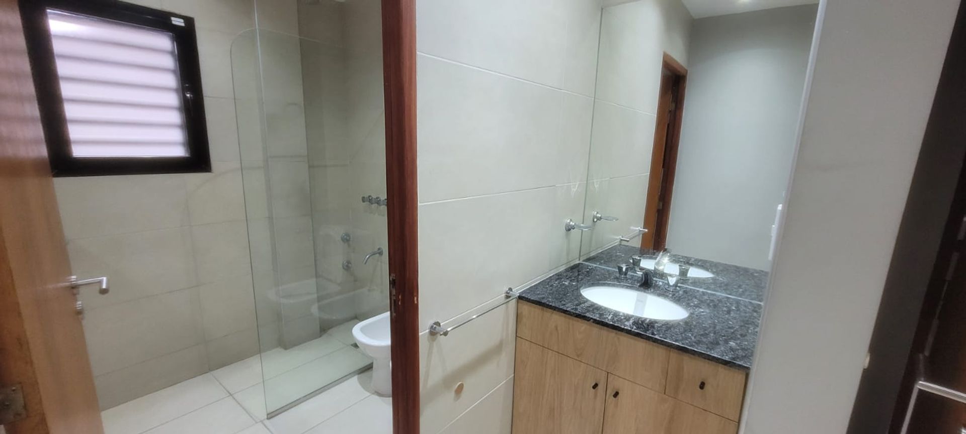 DEPARTAMENTO PISO COMPLETO EN VENTA O PERMUTA - foto 9