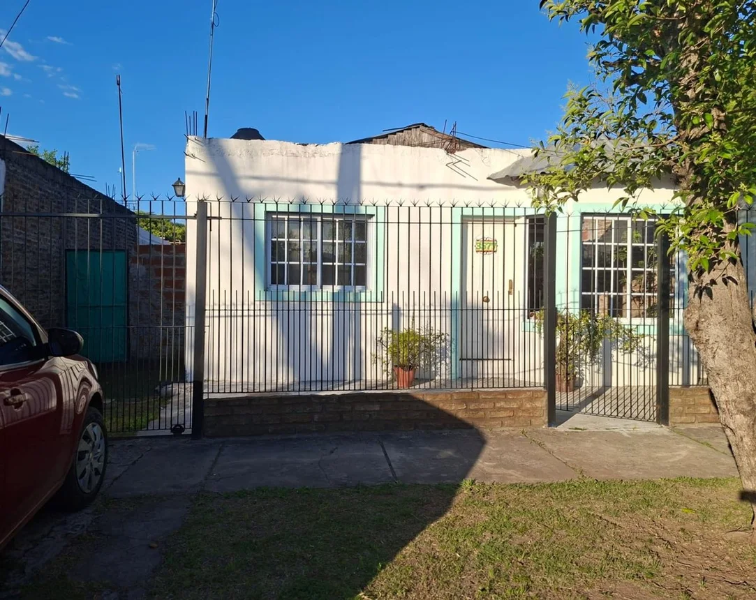Casa de 3 ambientes en venta en Hurlingham, Potosí 3500, foto 3