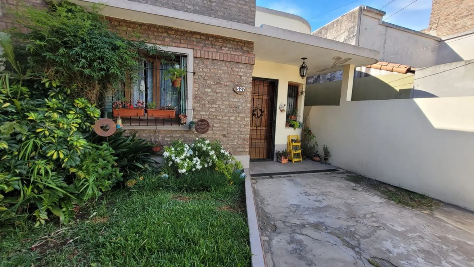 Casa de 3 ambientes en venta en Quilmes, Intendente Pedro Oliveri 500, foto 2
