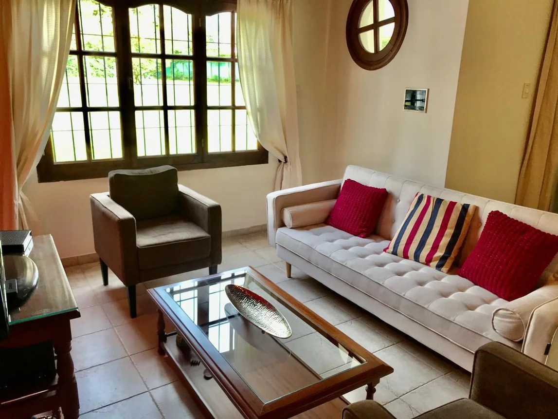 Casa de 5 ambientes en venta en Salta, San Lorenzo. Jacarandá 300, foto 2