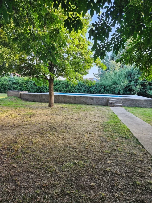 Casa de 4 ambientes en venta en General Rodríguez, Zapla 500