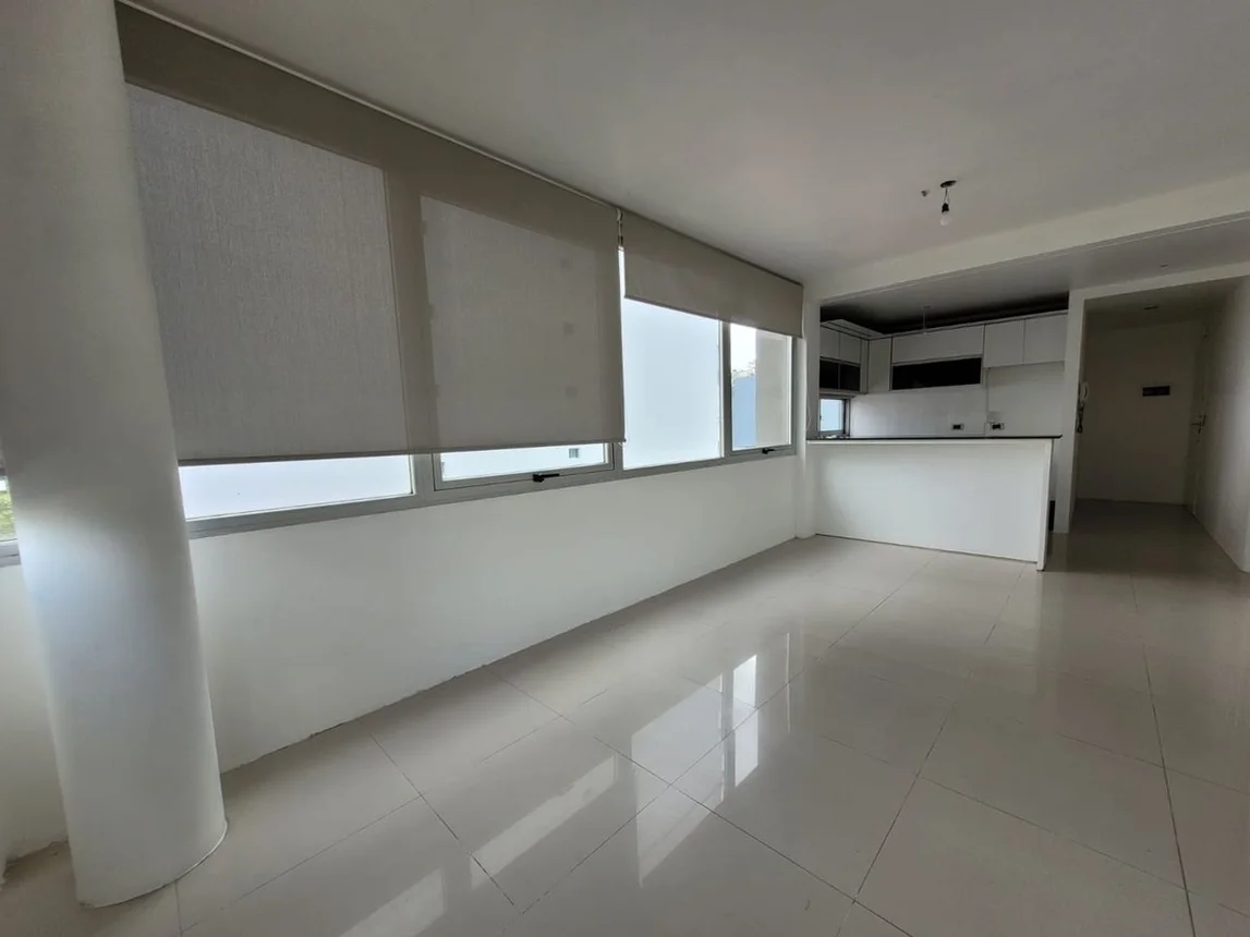 Departamento de 2 ambientes en alquiler en Balvanera, Avenida Corrientes 3300, foto 2