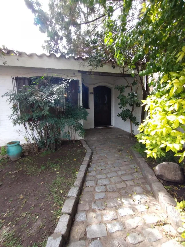 Casa en venta en Adrogué, foto 3