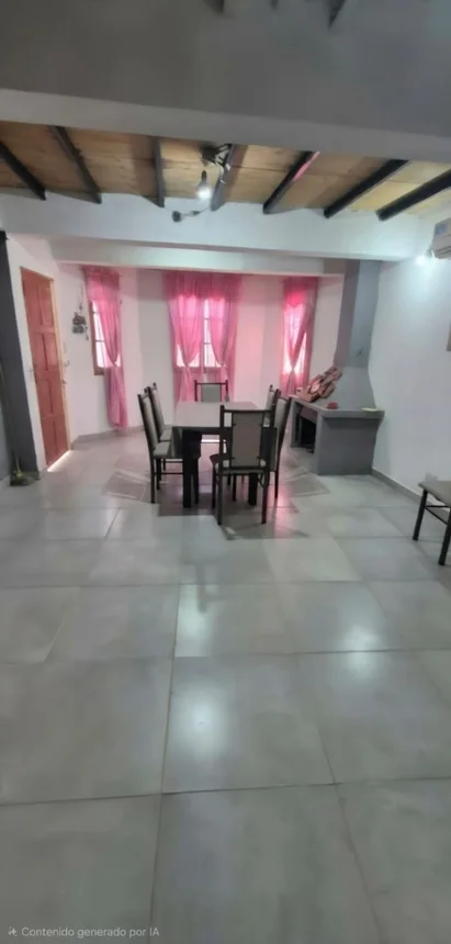 Casa en venta en Guaymallén, foto 2