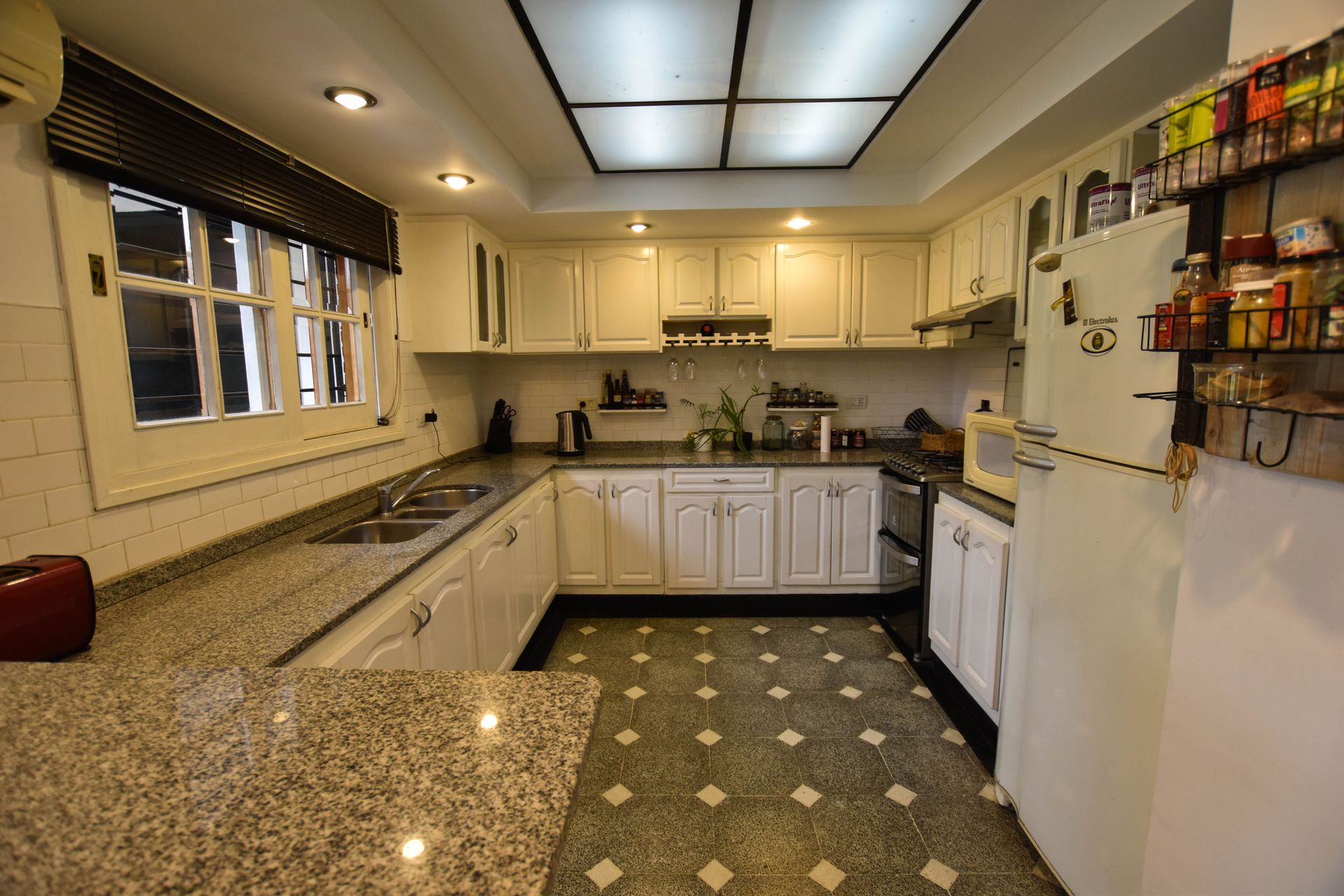 Foto 9 — VENTA DE CASA 4 DORMITORIOS CON PILETA