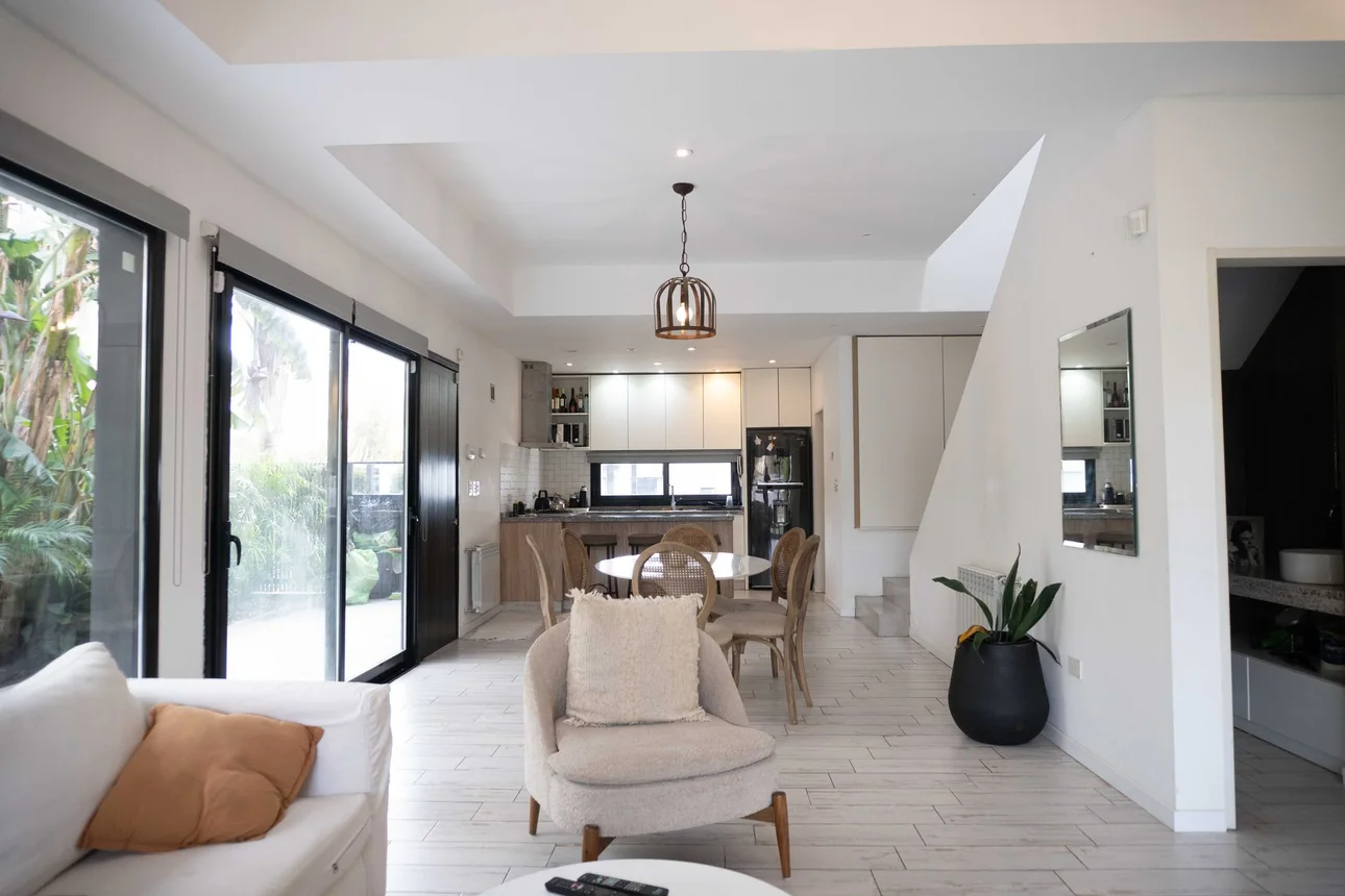 Casa de 4 ambientes en venta en City Bell, 448 Entre 28 y 28 Bis 0, foto 3