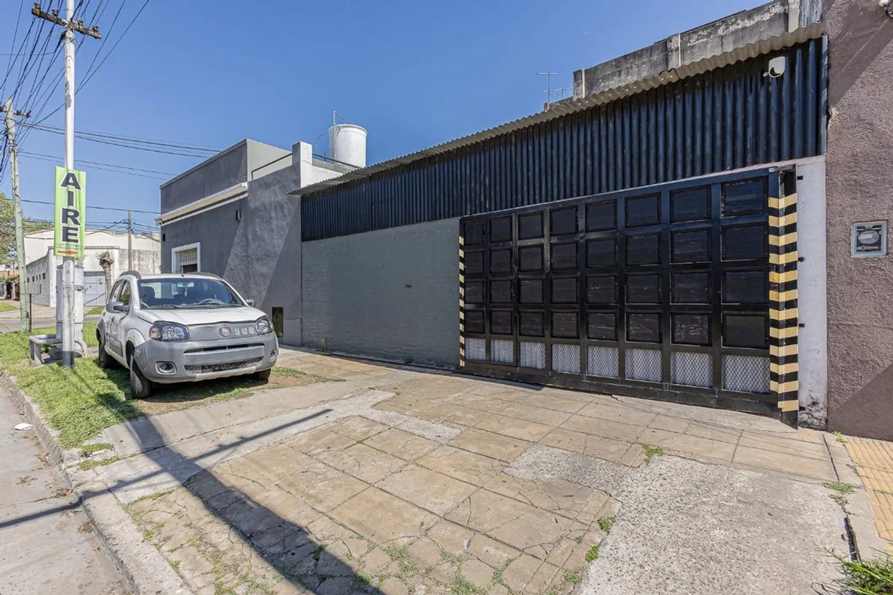 Casa de 3 ambientes en venta en Ciudad Jardín, Año 1852 2800, foto 3