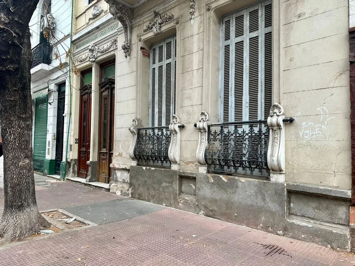 PH de 6 ambientes en venta en Parque Patricios, 15 de Noviembre de 1889 2600